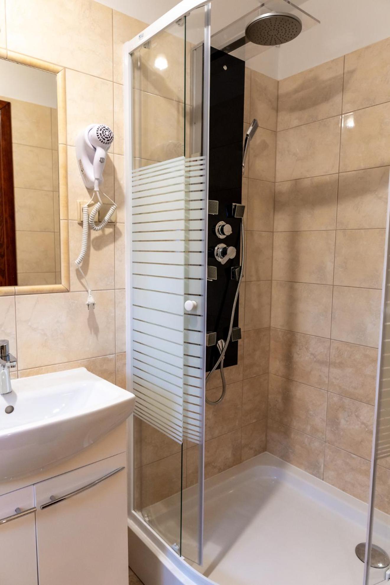Hotel Gosciniec Stara Szkola Haluszowa Esterno foto